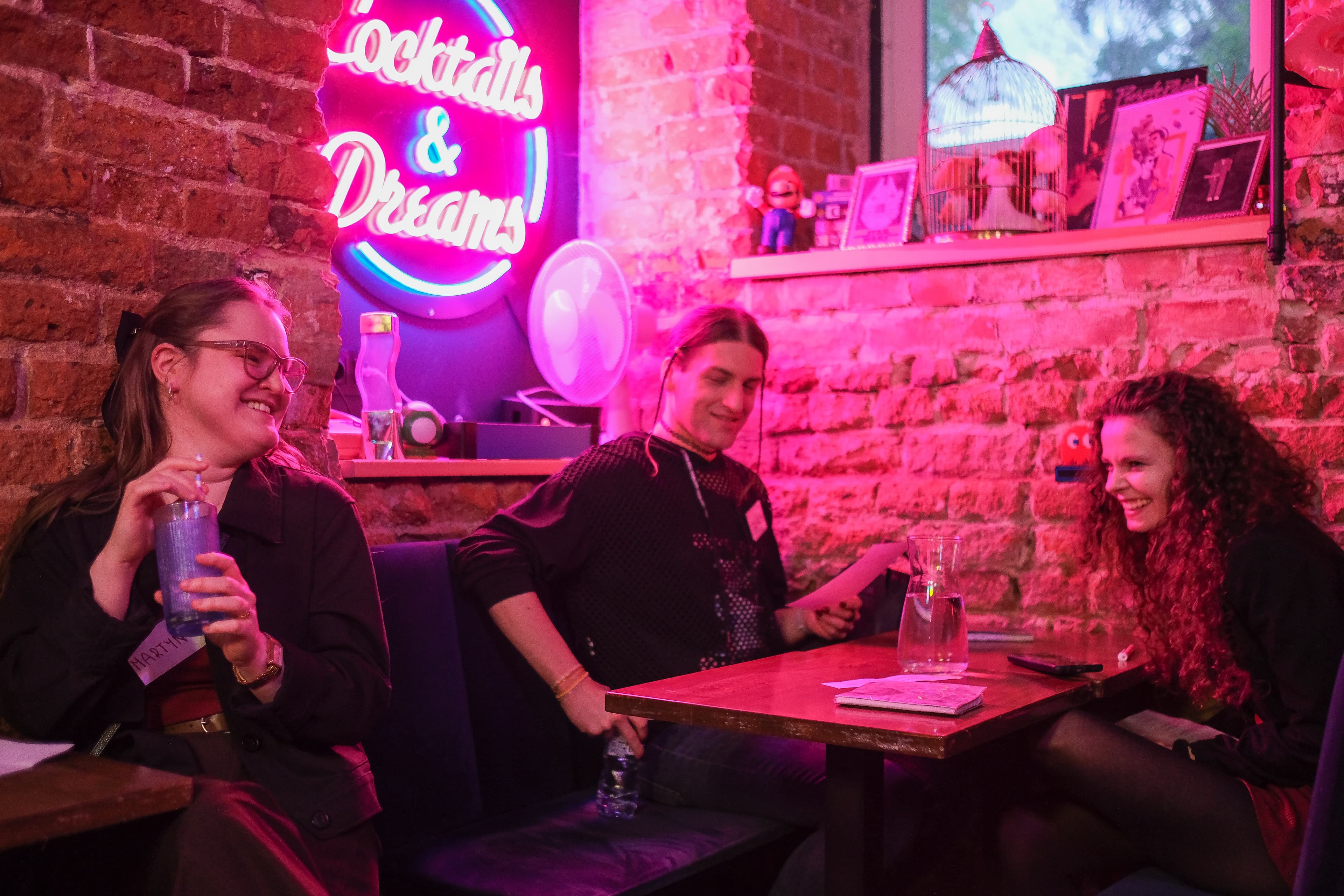 Queer Dating